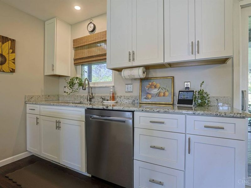 607 Libbejo Drive, Cincinnati, OH 45238 Photo 13