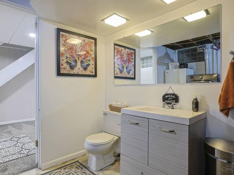 607 Libbejo Drive, Cincinnati, OH 45238 Photo 32