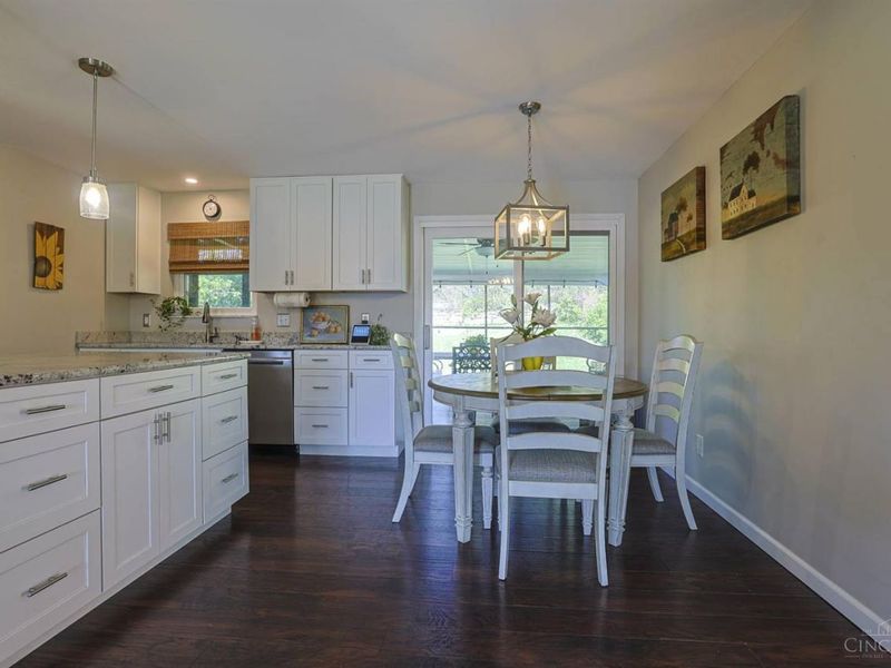 607 Libbejo Drive, Cincinnati, OH 45238 Photo 9