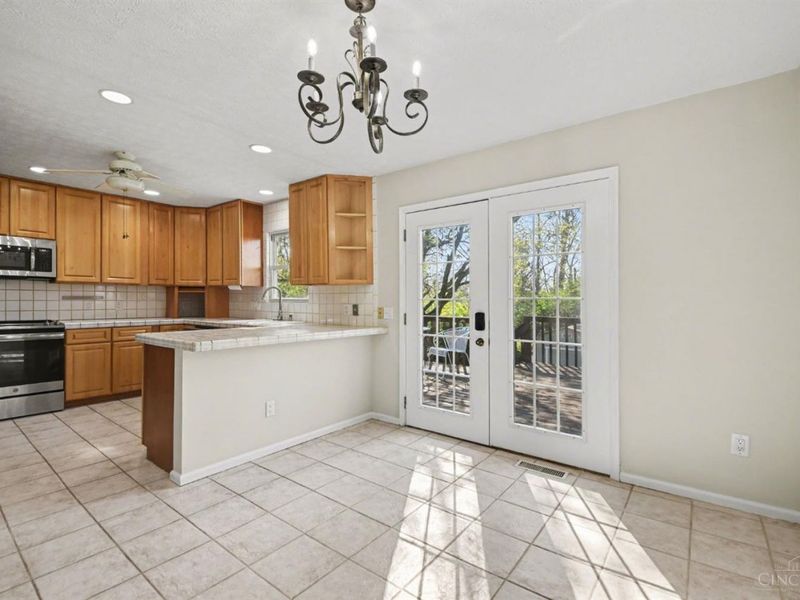 224 Sebastian Court, Delhi Twp, OH 45238 Photo 10