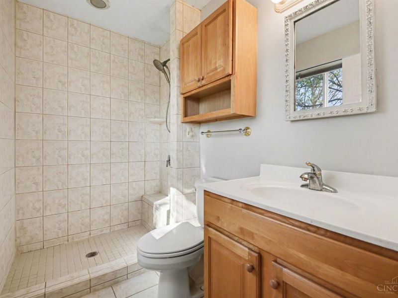 224 Sebastian Court, Delhi Twp, OH 45238 Photo 19