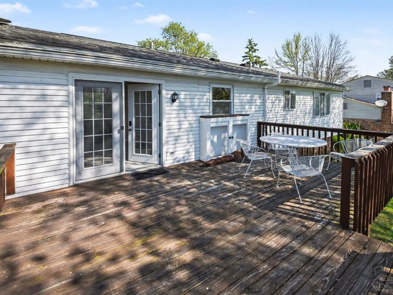 224 Sebastian Court, Delhi Twp, OH 45238 Photo 4