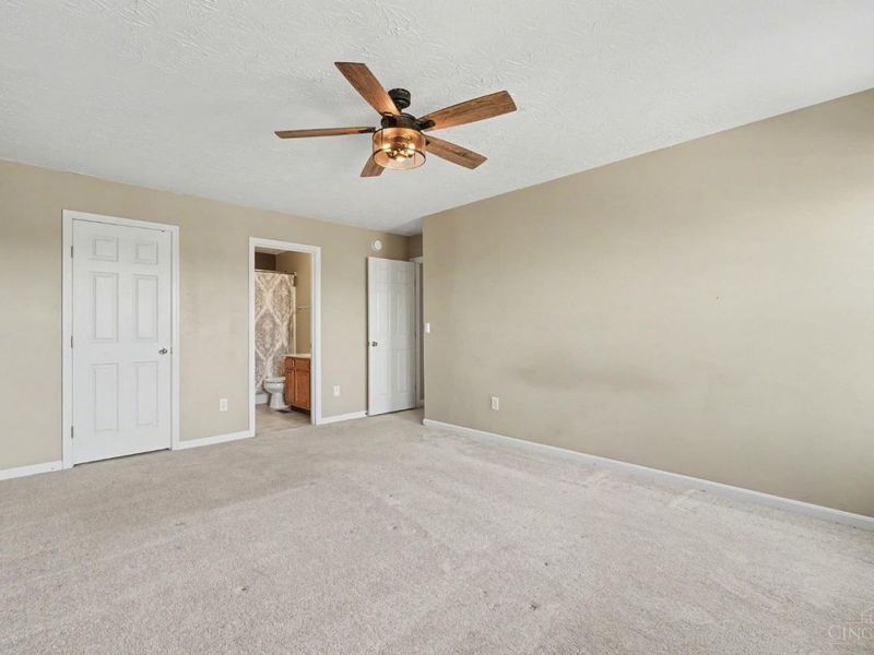 6492 Abingdon Hall, Hamilton Twp, OH 45152 Photo 11