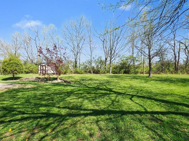 6492 Abingdon Hall, Hamilton Twp, OH 45152 Photo 23