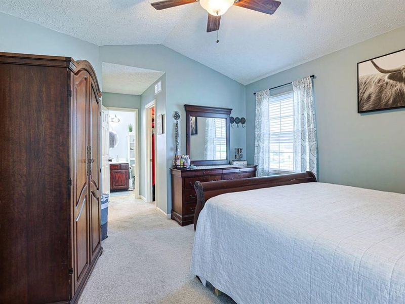 615 Saint James Place, Trenton, OH 45067 Photo 16