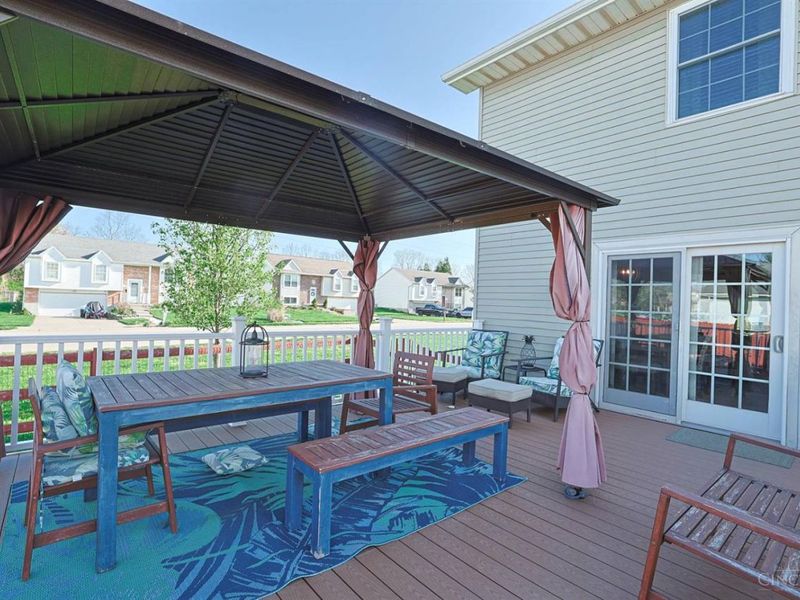 615 Saint James Place, Trenton, OH 45067 Photo 33