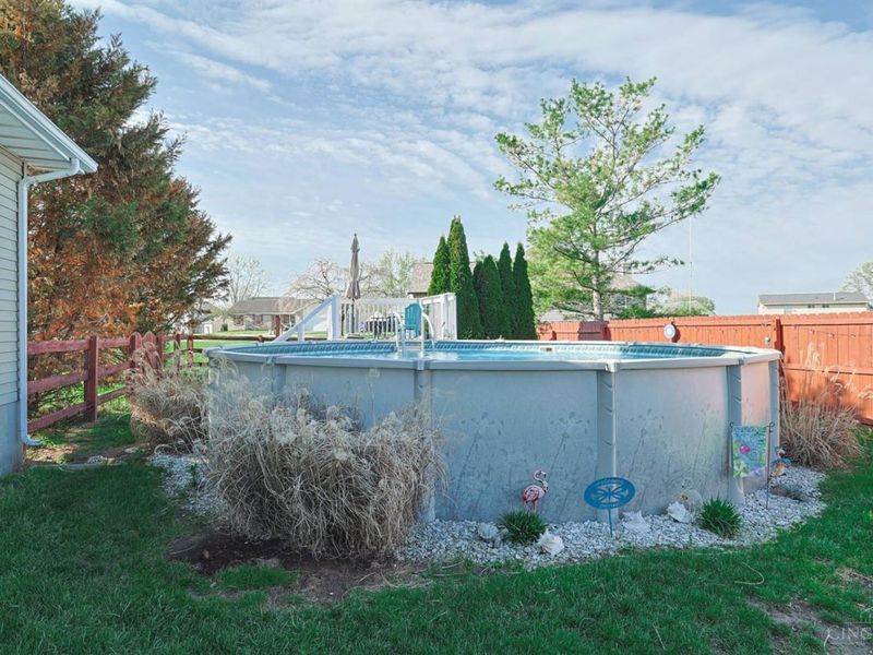 615 Saint James Place, Trenton, OH 45067 Photo 37