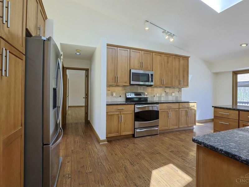 9306 Bluewing Terrace, Blue Ash, OH 45236 Photo 17