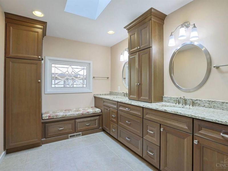 9306 Bluewing Terrace, Blue Ash, OH 45236 Photo 26