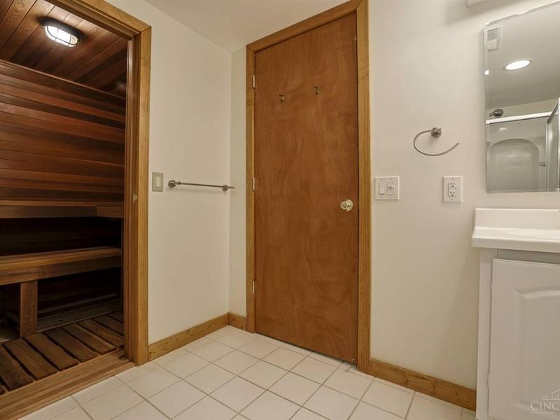 9306 Bluewing Terrace, Blue Ash, OH 45236 Photo 41