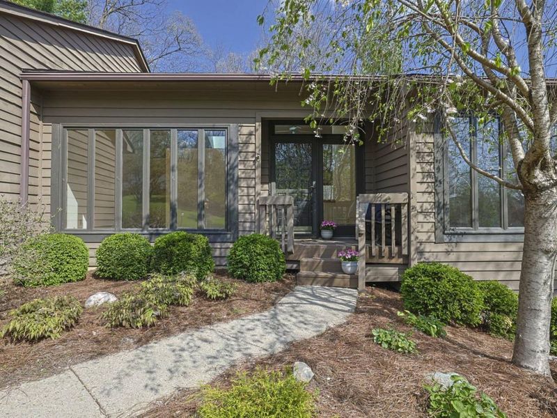 9306 Bluewing Terrace, Blue Ash, OH 45236 Photo 5