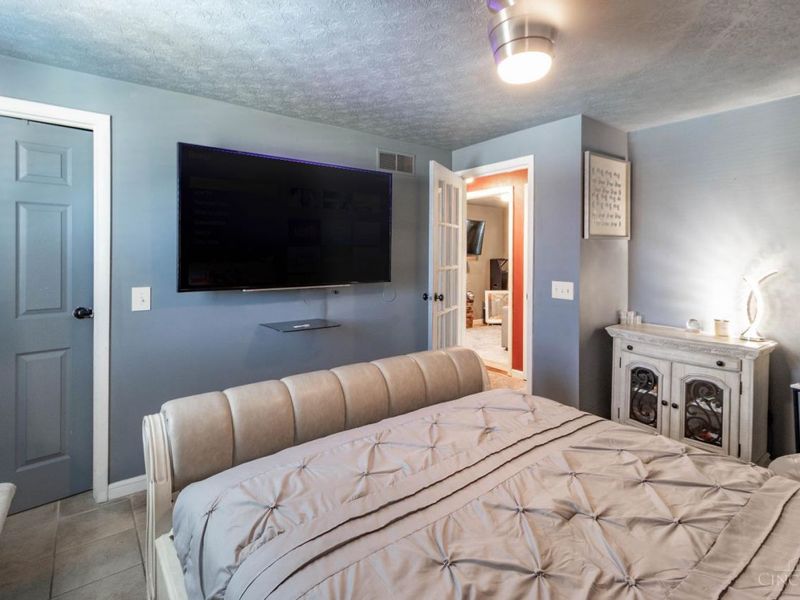 10283 Springlen Court, Colerain Township, OH 45251 Photo 14