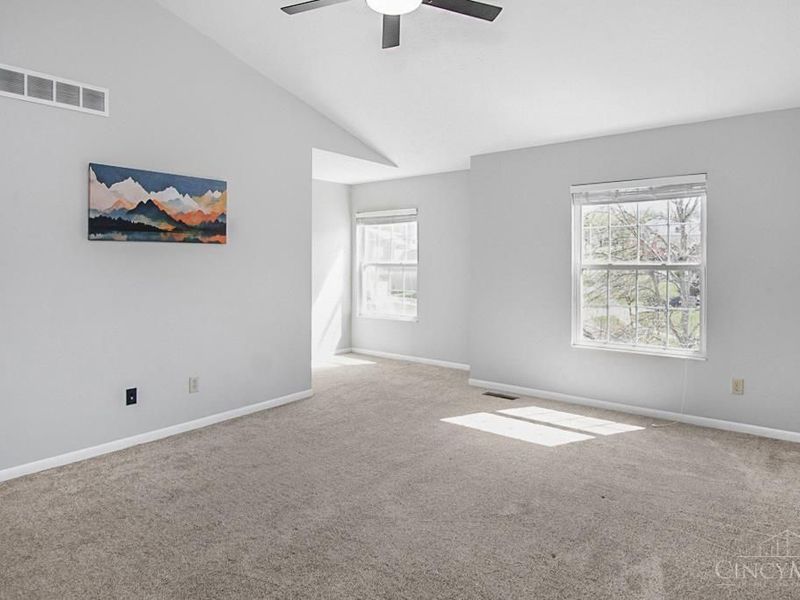 2560 Coveyrun Court, Cincinnati, OH 45230 Photo 21