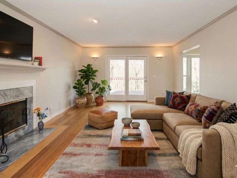 2560 Coveyrun Court, Cincinnati, OH 45230 Photo 9