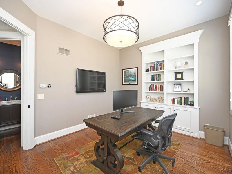 621 Athens Avenue, Cincinnati, OH 45226 Photo 27