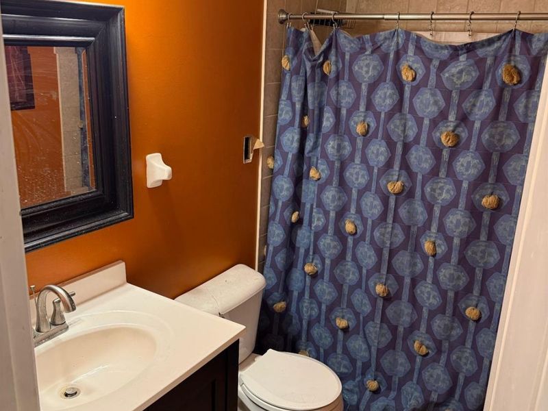 6063 Glennsbury Court, West Chester, OH 45069 Photo 12