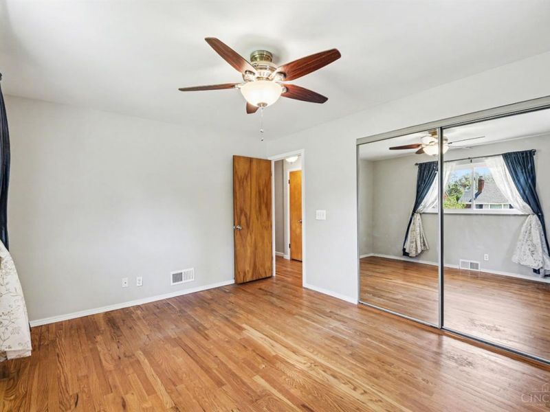 1472 Larrywood Lane, Cincinnati, OH 45224 Photo 12