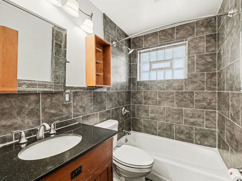 1472 Larrywood Lane, Cincinnati, OH 45224 Photo 13