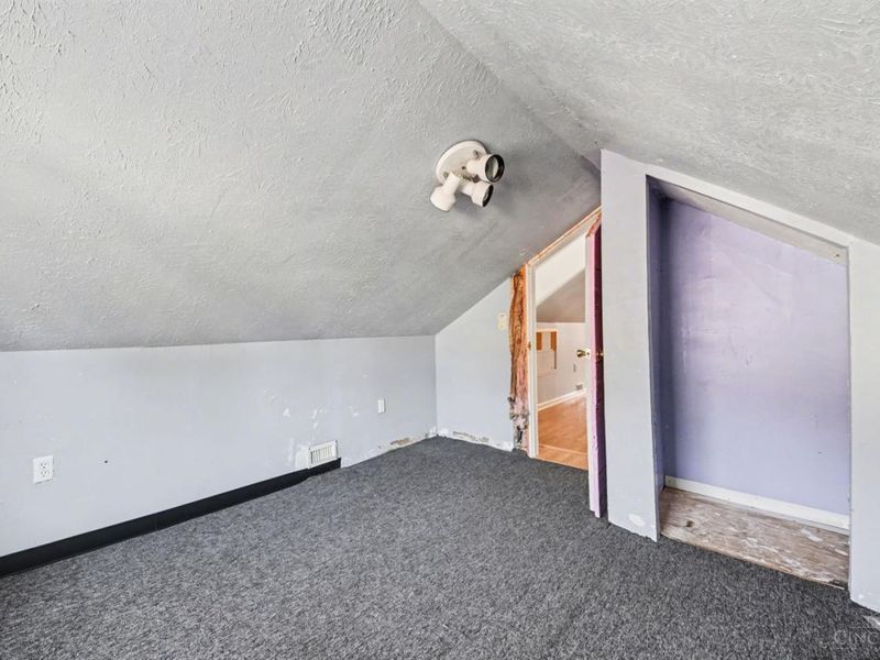 1472 Larrywood Lane, Cincinnati, OH 45224 Photo 19