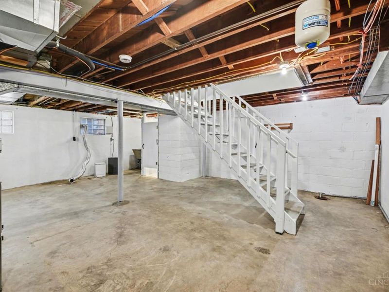 1472 Larrywood Lane, Cincinnati, OH 45224 Photo 20