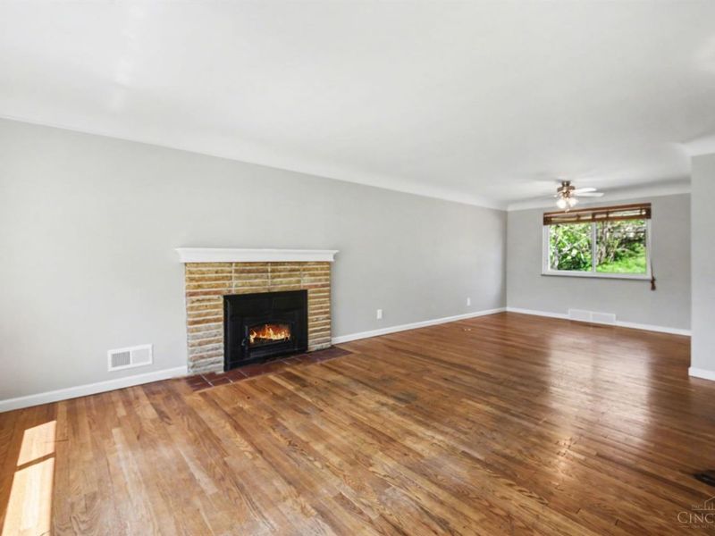 1472 Larrywood Lane, Cincinnati, OH 45224 Photo 4