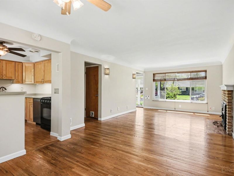 1472 Larrywood Lane, Cincinnati, OH 45224 Photo 6