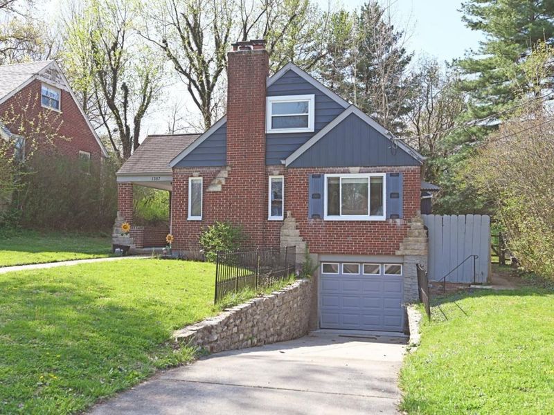 1387 Teakwood Avenue, Cincinnati, OH 45224 Photo 2