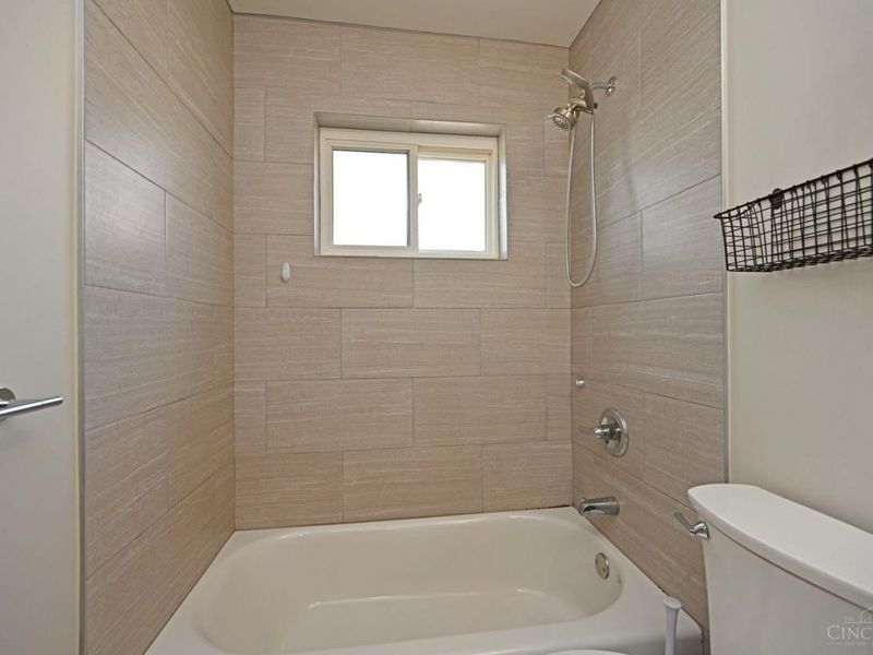 1387 Teakwood Avenue, Cincinnati, OH 45224 Photo 21