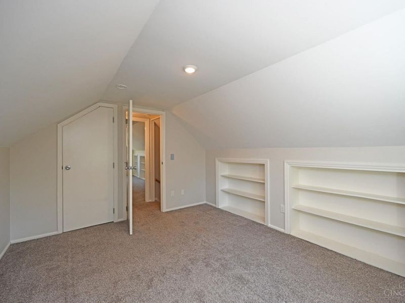 1387 Teakwood Avenue, Cincinnati, OH 45224 Photo 30