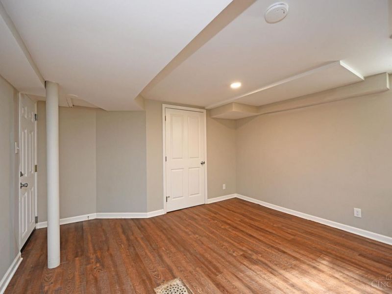 1387 Teakwood Avenue, Cincinnati, OH 45224 Photo 33