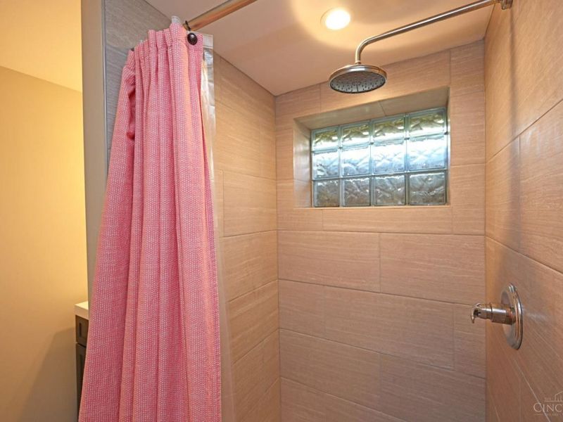 1387 Teakwood Avenue, Cincinnati, OH 45224 Photo 37