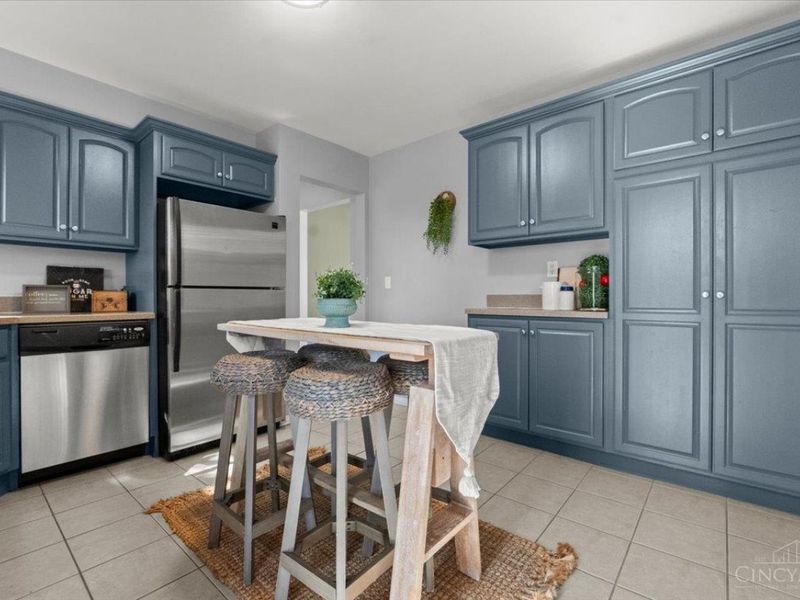 3745 Nightingale Drive, Fairfax, OH 45227 Photo 7