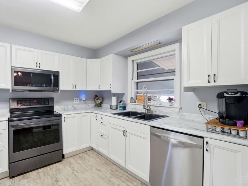 6098 Hamilton Middletown Road, Monroe, OH 45044 Photo 13