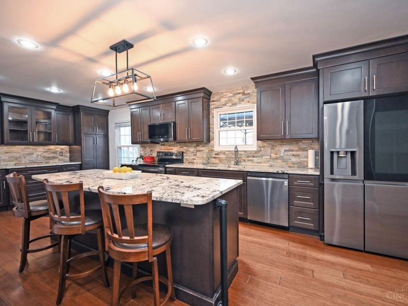 7712 Stonehill Drive, Anderson Twp, OH 45255 Photo 12