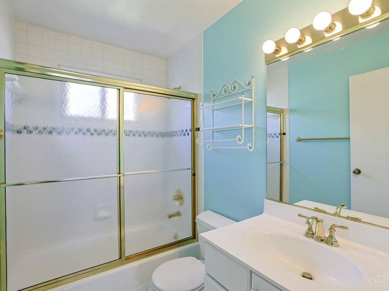 3877 Appletree Court, Cincinnati, OH 45247 Photo 30