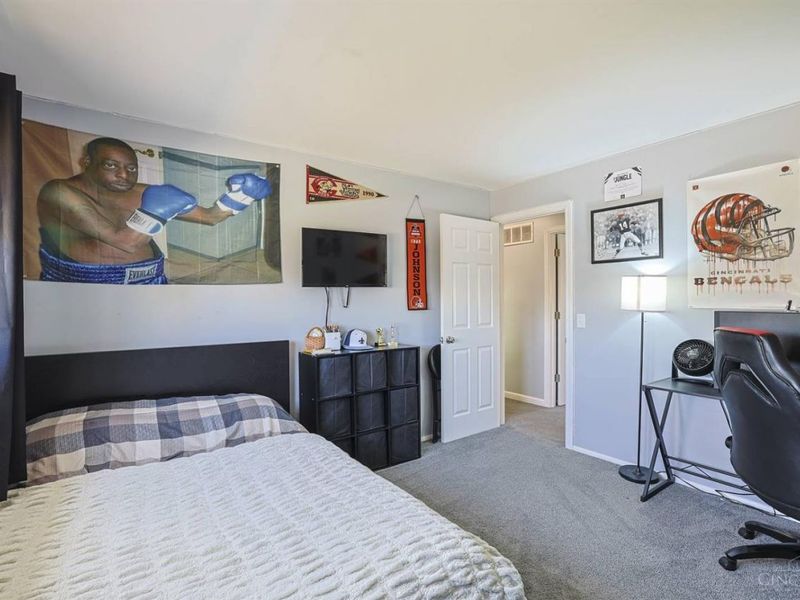 5860 Timely Terrace, Delhi Twp, OH 45233 Photo 26