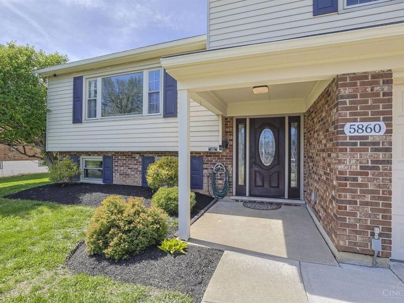 5860 Timely Terrace, Delhi Twp, OH 45233 Photo 3