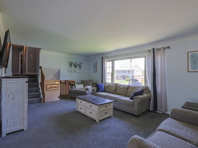 5860 Timely Terrace, Delhi Twp, OH 45233 Photo 7