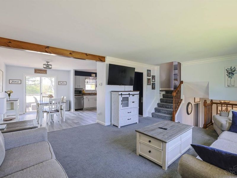 5860 Timely Terrace, Delhi Twp, OH 45233 Photo 8