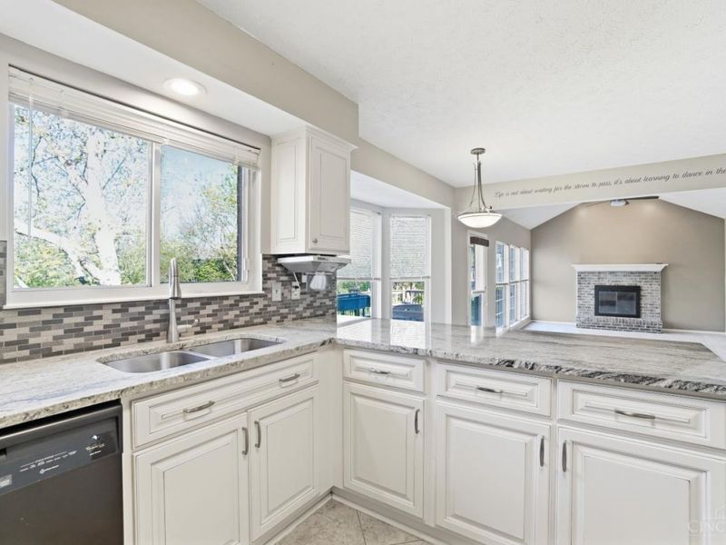 5461 Brigade Court, Green Township, OH 45239 Photo 14