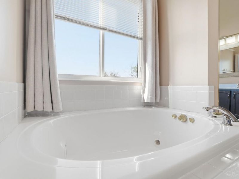 5461 Brigade Court, Green Township, OH 45239 Photo 23