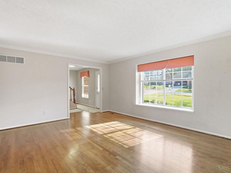 5461 Brigade Court, Green Township, OH 45239 Photo 7