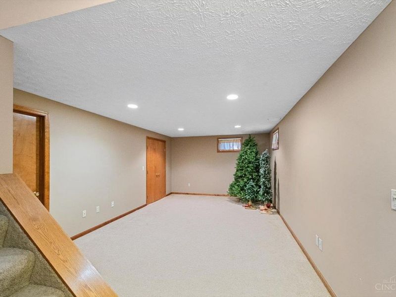 6717 Raven Court, Hamilton, OH 45011 Photo 42