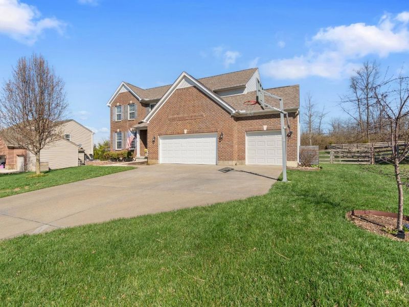 5904 Ashlyn Court, Liberty Township, OH 45044 Photo 2