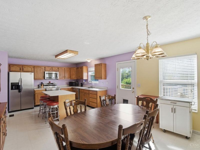 151 Arbor Glen Court, Maineville, OH 45039 Photo 10