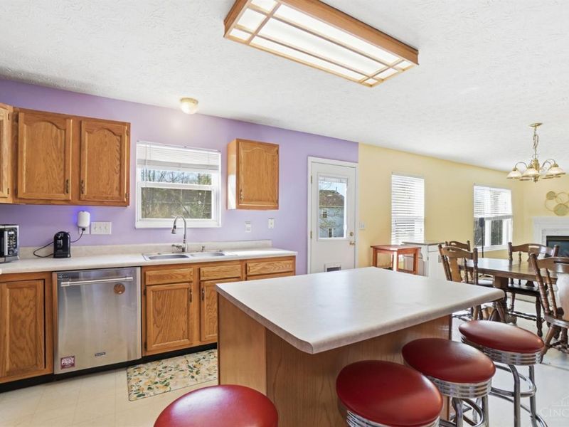 151 Arbor Glen Court, Maineville, OH 45039 Photo 14