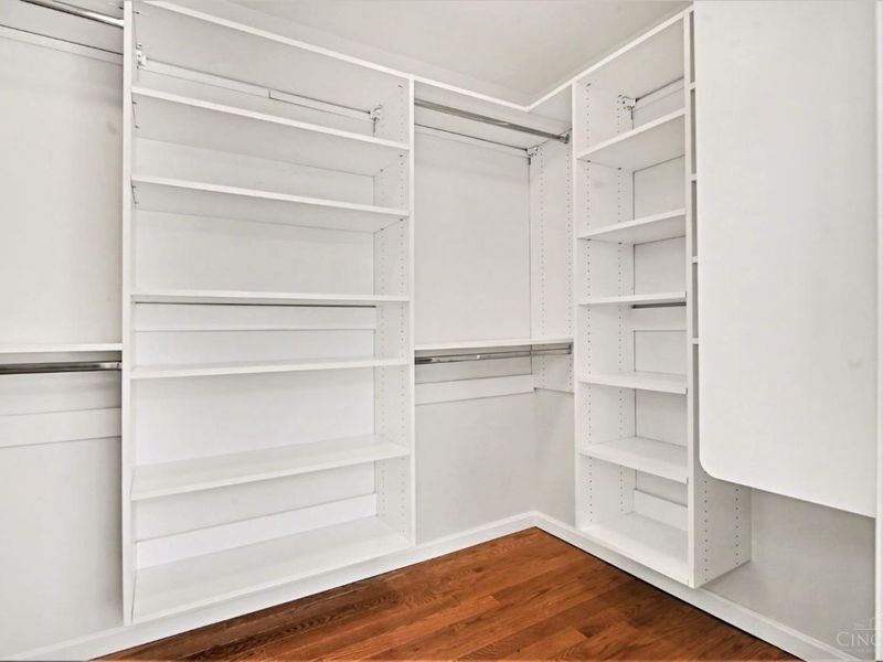 10729 Wellerwoods Drive, Montgomery, OH 45242 Photo 12