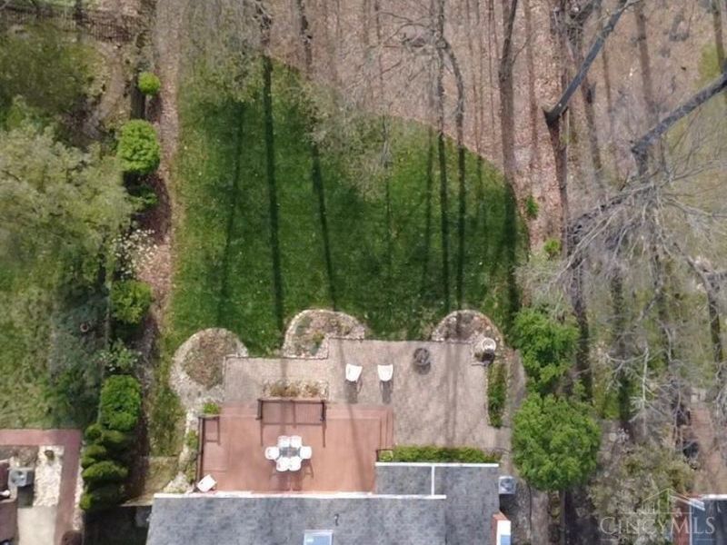 10729 Wellerwoods Drive, Montgomery, OH 45242 Photo 32