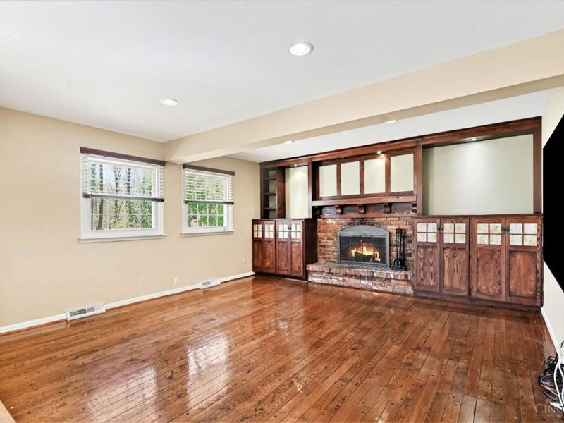 10729 Wellerwoods Drive, Montgomery, OH 45242 Photo 5