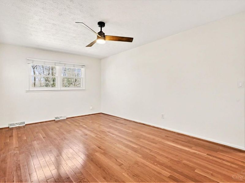 10729 Wellerwoods Drive, Montgomery, OH 45242 Photo 7